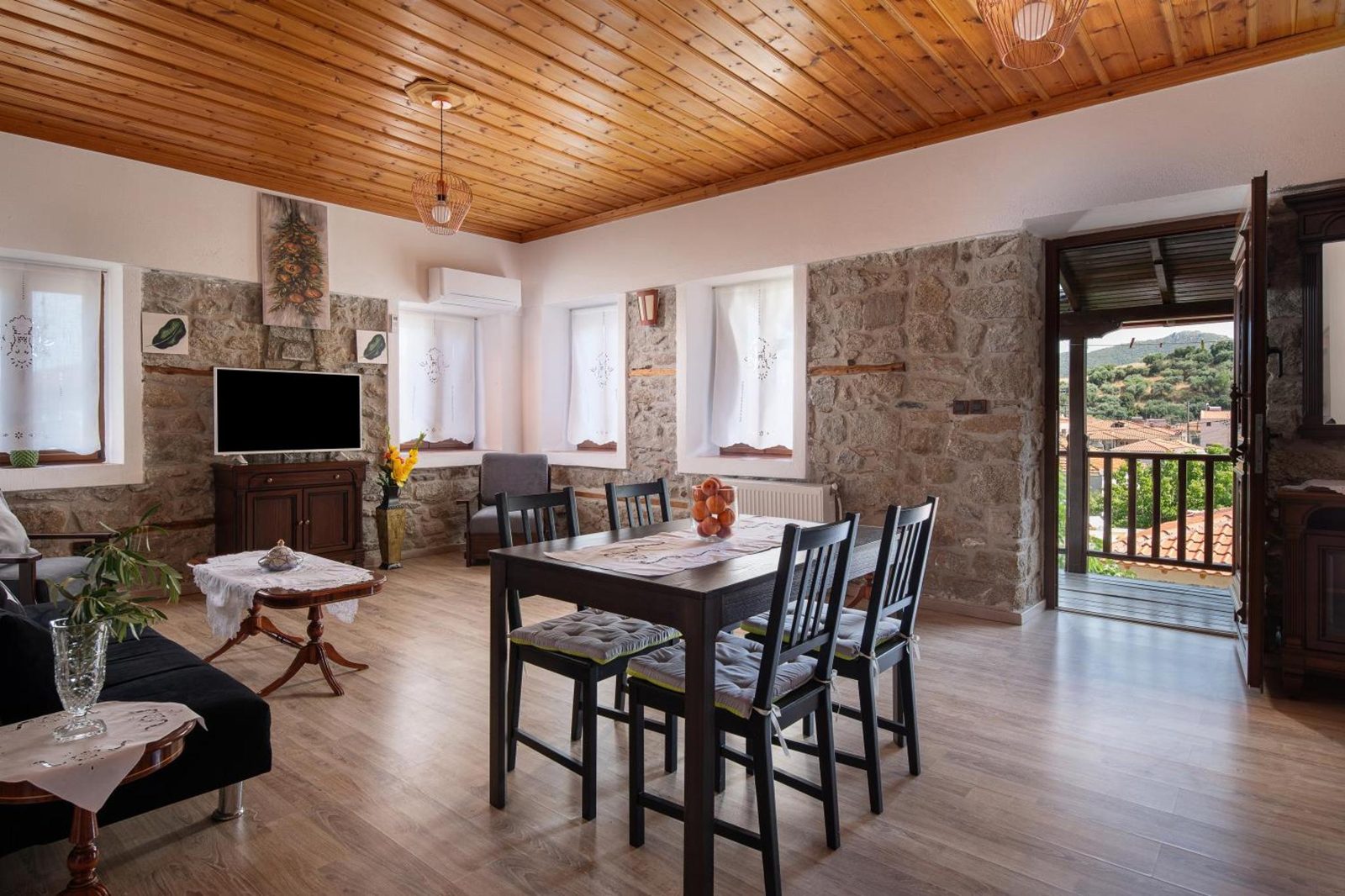 Σαλόνι – Kyr Gianni Mansion