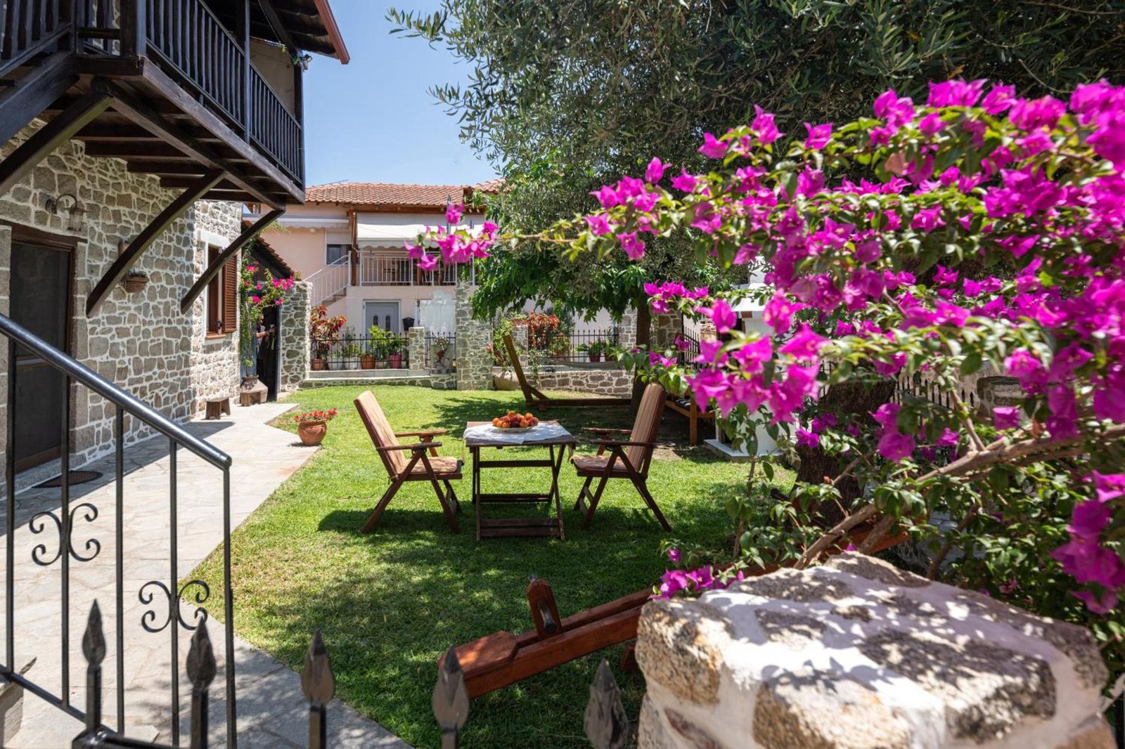 Armonia Stay – More than a place to stay