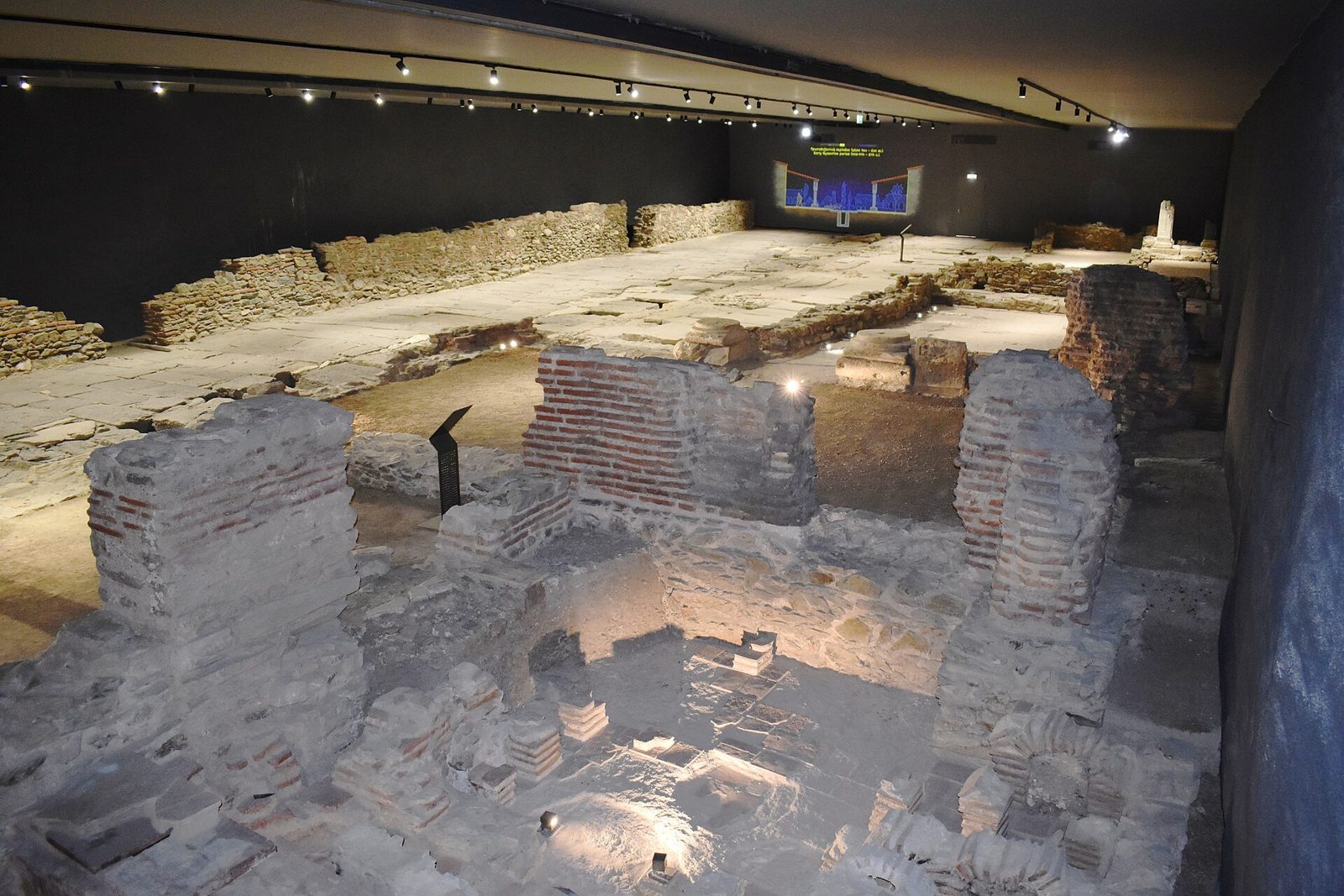 Guided visits to the antiquities of Venizelou metro station – Venizelou metro station, Egnatia Street